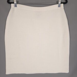 CARMEN MARC VALVO Women’s Rib Knit Mini Skirt Pull on White Ivory Stretch MEDIUM